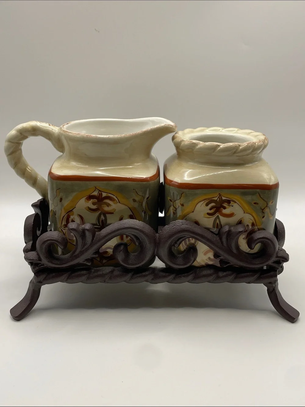 Artimino Tuscan Countryside Sienna Creamer, SugarJar (No Lid) with Metal Holder